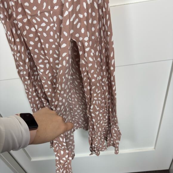 Petal & Pup FRANKLIN DRESS Short Sleeve Midi - MOCHA Size 0/XS NWT - Picture 7 of 9